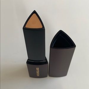 HOURGLASS Vanish Seamless Finish Foundation